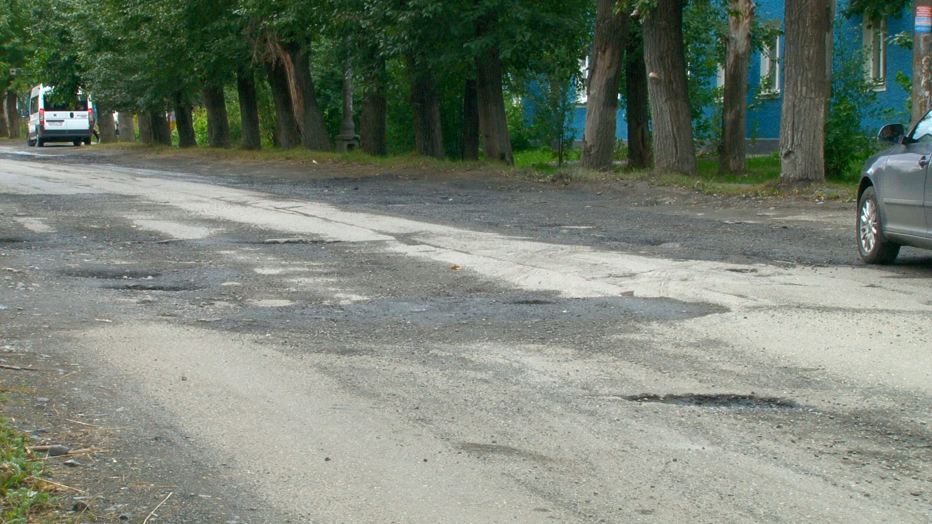 Дождутся ли первоуральцы ремонта дороги на Гагарина