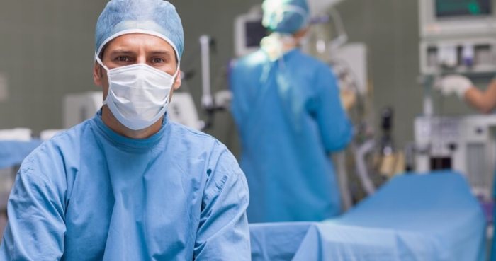 Проверят зарплаты хирургов
