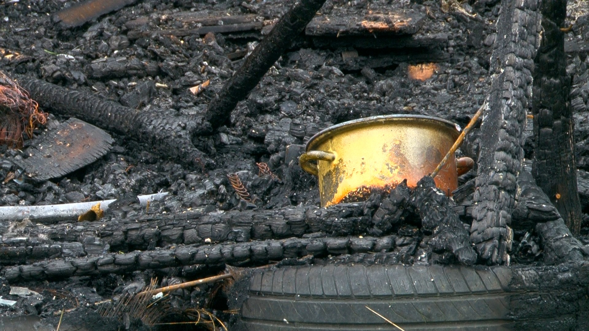 Труп женщины обнаружен в сгоревшем доме
