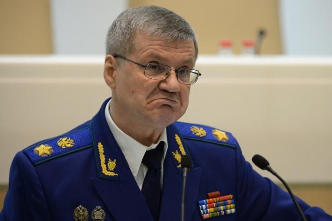 Юрий Чайка ушел с должности генпрокурора РФ