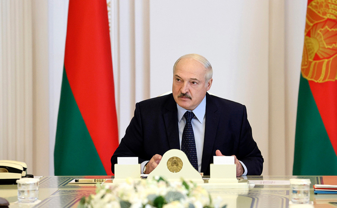 Лукашенко назвал виновных в белорусских протестах