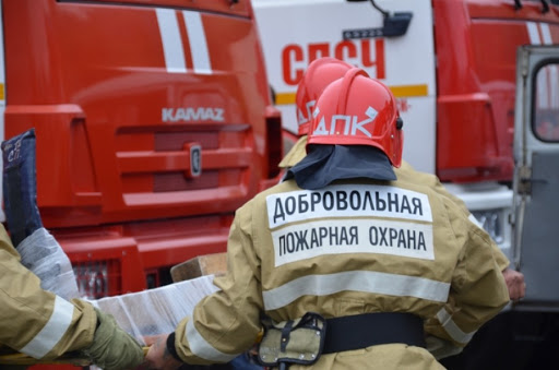 4 команды добровольных пожарных