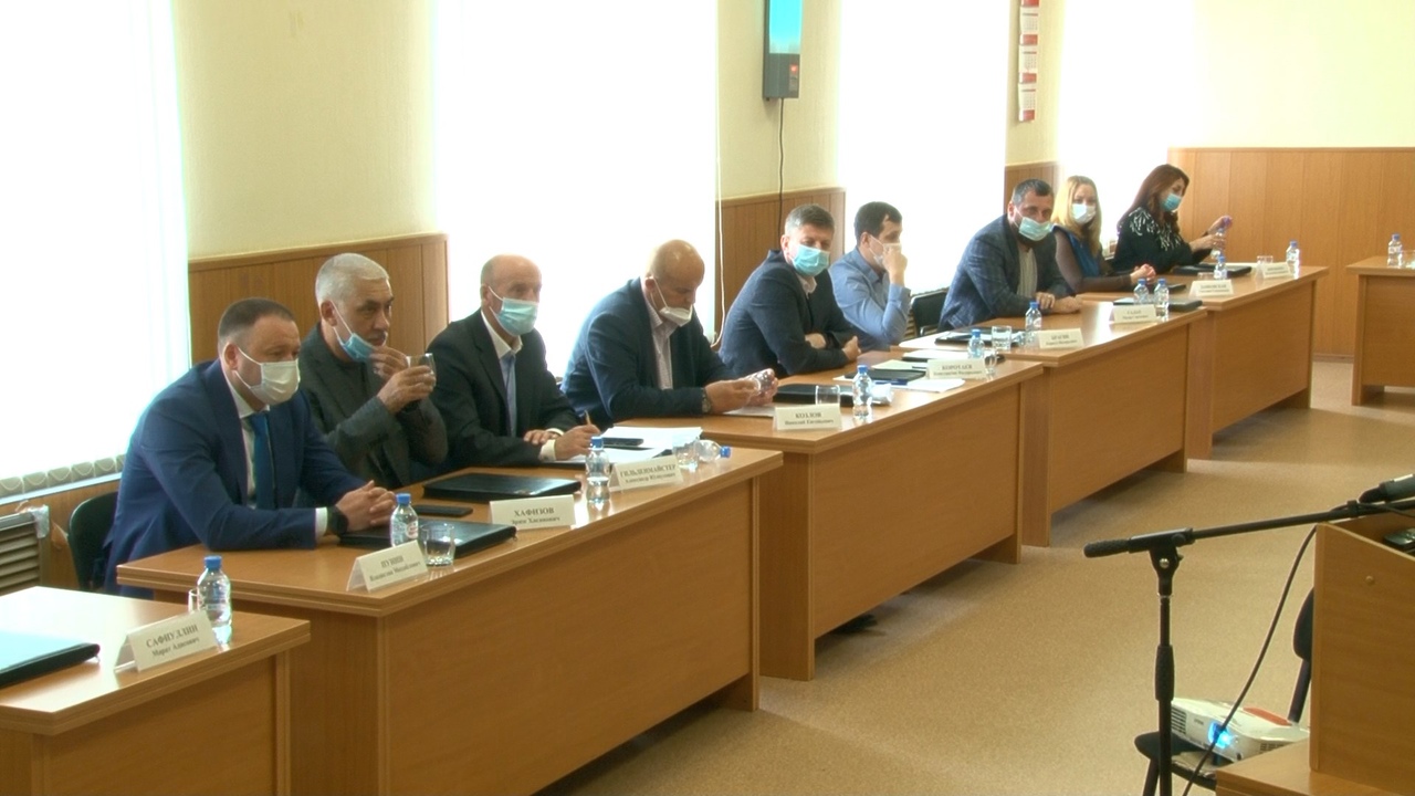 Утвердили повышение платы за жилфонд и узнали, где и как отдохнут школьники