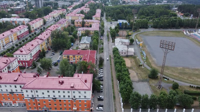 Улицу Физкультурников начнут ремонтировать, но перекрывать не будут