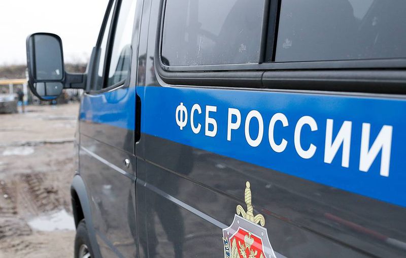 Военный суд в Москве арестовал трех офицеров авиации ФСБ за мошенничество