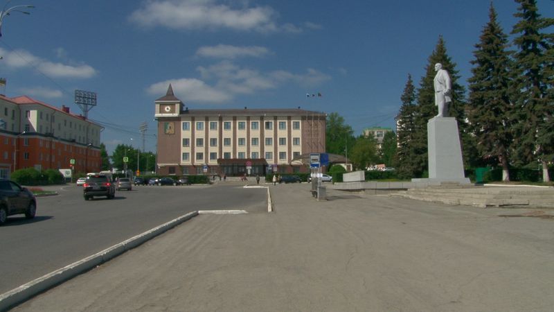 Незаконно требовали с предпринимателя топографический план участка