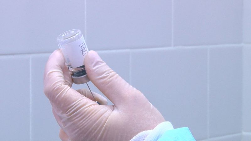 В Свердловскую область привезли вакцину «Спутник Лайт»