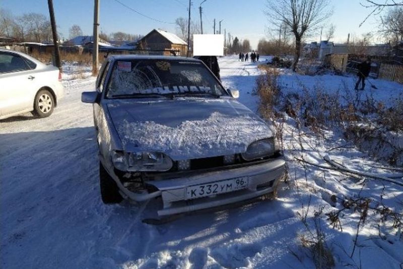 На Урале водитель ВАЗа на летней резине сбил женщину
