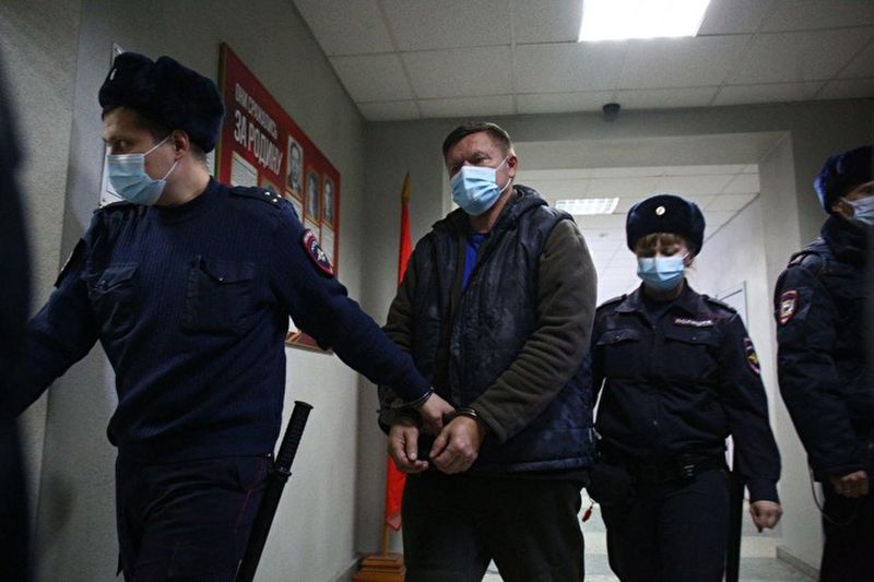 Суд арестовал главу Союза десантников Урала по делу о взятке