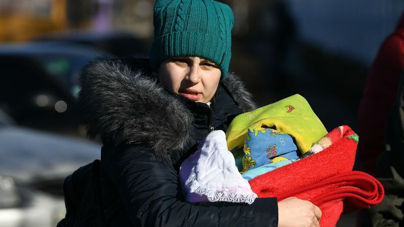 В Свердловской области открыли пункт сбора гуманитарной помощи для беженцев