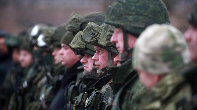 Путин поручил обеспечить ВС РФ функции по поддержанию мира в Донбассе