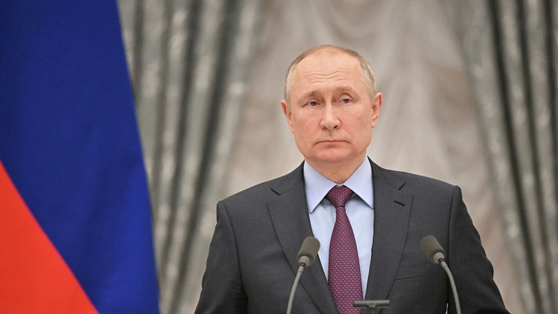 Президент России Путин объявил о специальной военной операции в Донбассе