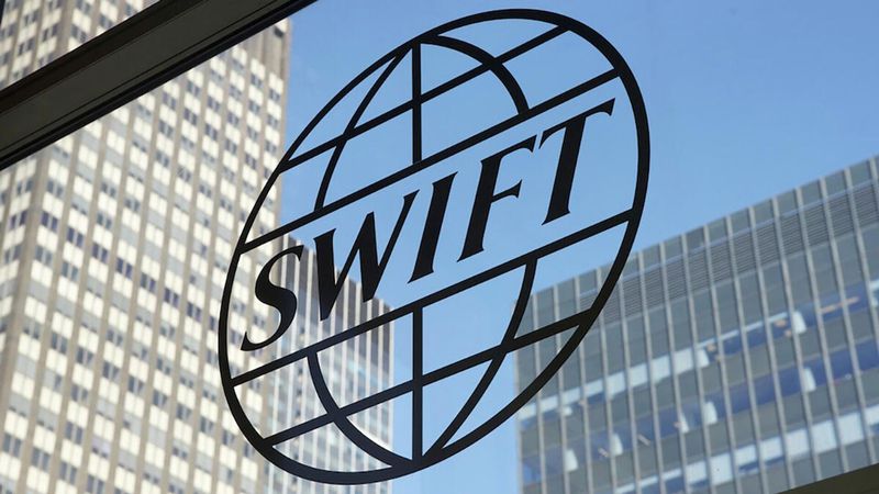 Евросоюз анонсировал новые отключения российских банков от SWIFT