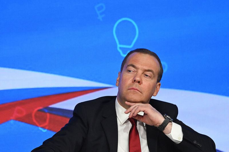 Медведев заявил, что любая попытка посягнуть на Крым — это объявление войны России