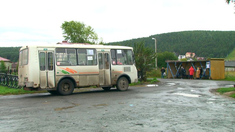 Проверено 168 автобусов и 50 такси, выявлено 52 нарушения ПДД