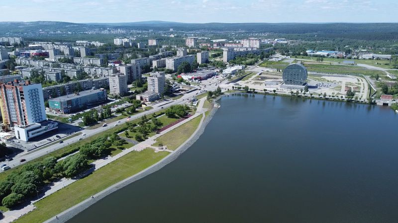 Синоптики рассказали, сколько продлится жара в Свердловской области