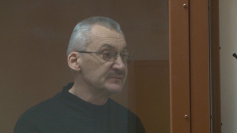 Первоуральца судят за то, что он убил человека, а после отрезал ему руки