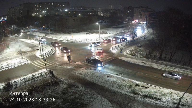 На улице Строителей автомобиль сбил пешехода