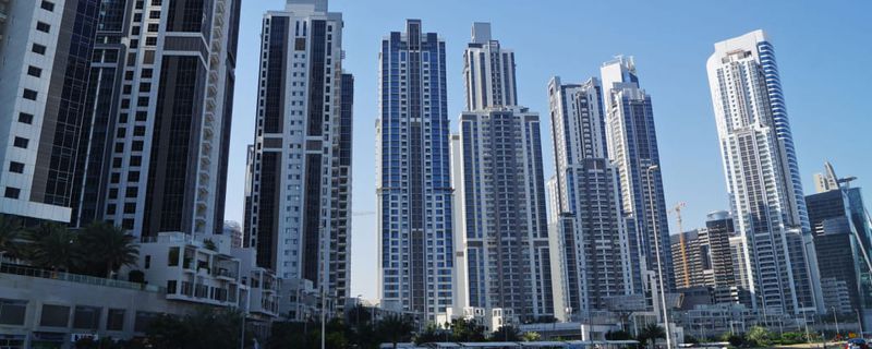 Инвестиции в коммерческую недвижимость ОАЭ: привлекательные перспективы и риски