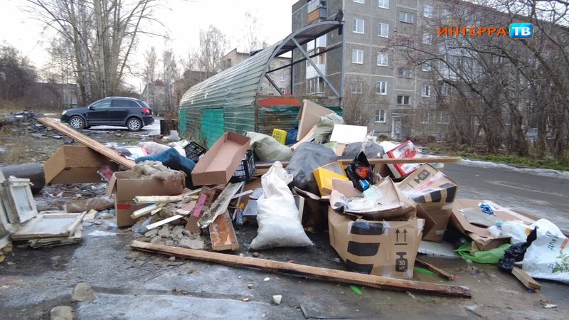 Проблемы с вывозом мусора в Первоуральске: конфликт регоператора и транспортировщика