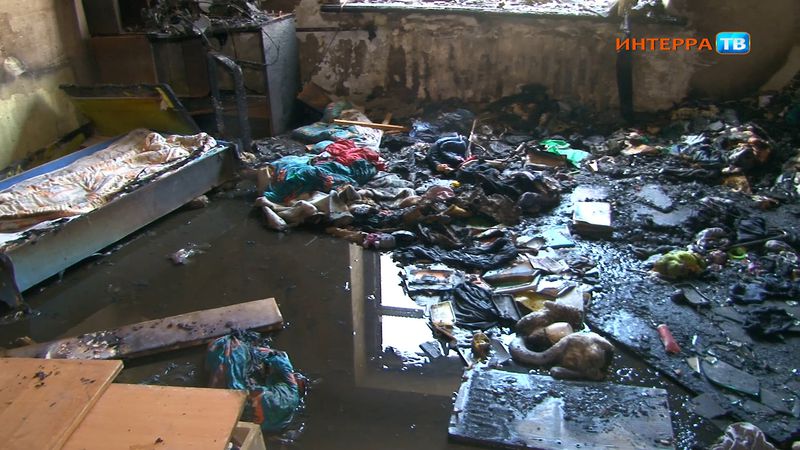 Пожар в доме на ул.Мамина-Сибиряка: у многодетной семьи сгорели вещи