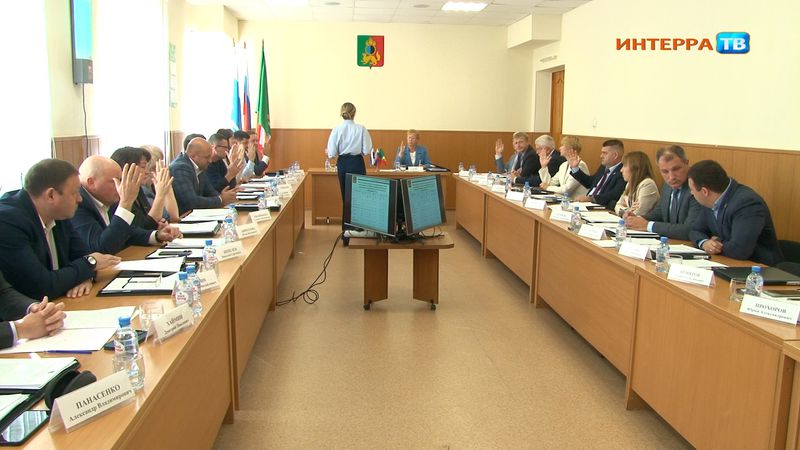 "Решение принято большинством голосов"