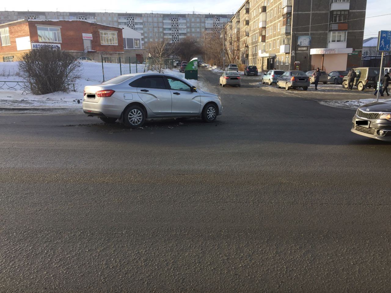 Последние новости первоуральска сегодня. Инцидент Первоуральск ДТП С Вестой. Первоуральск вчера авария на Космонавтов. ДТП В Первоуральске вчера. Первоуральск ру происшествия.