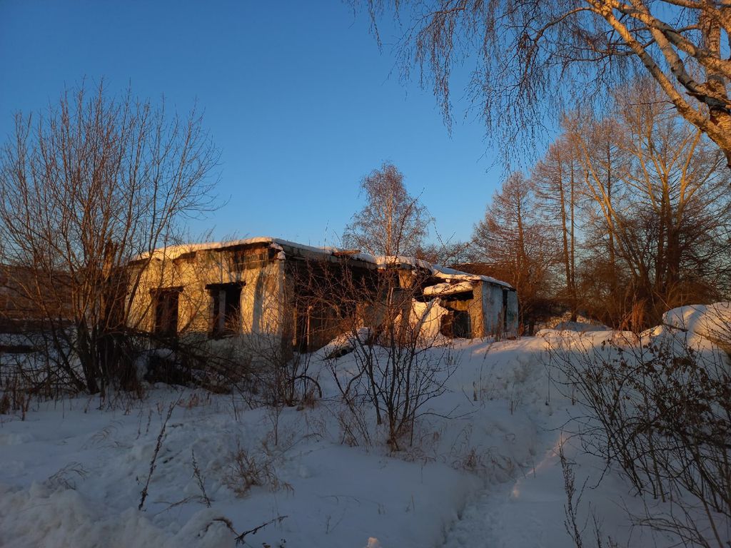 Первоуральск.RU | Блоги | Урбанистика | Заброшенные здания в Первоуральске  заколотят | 3130